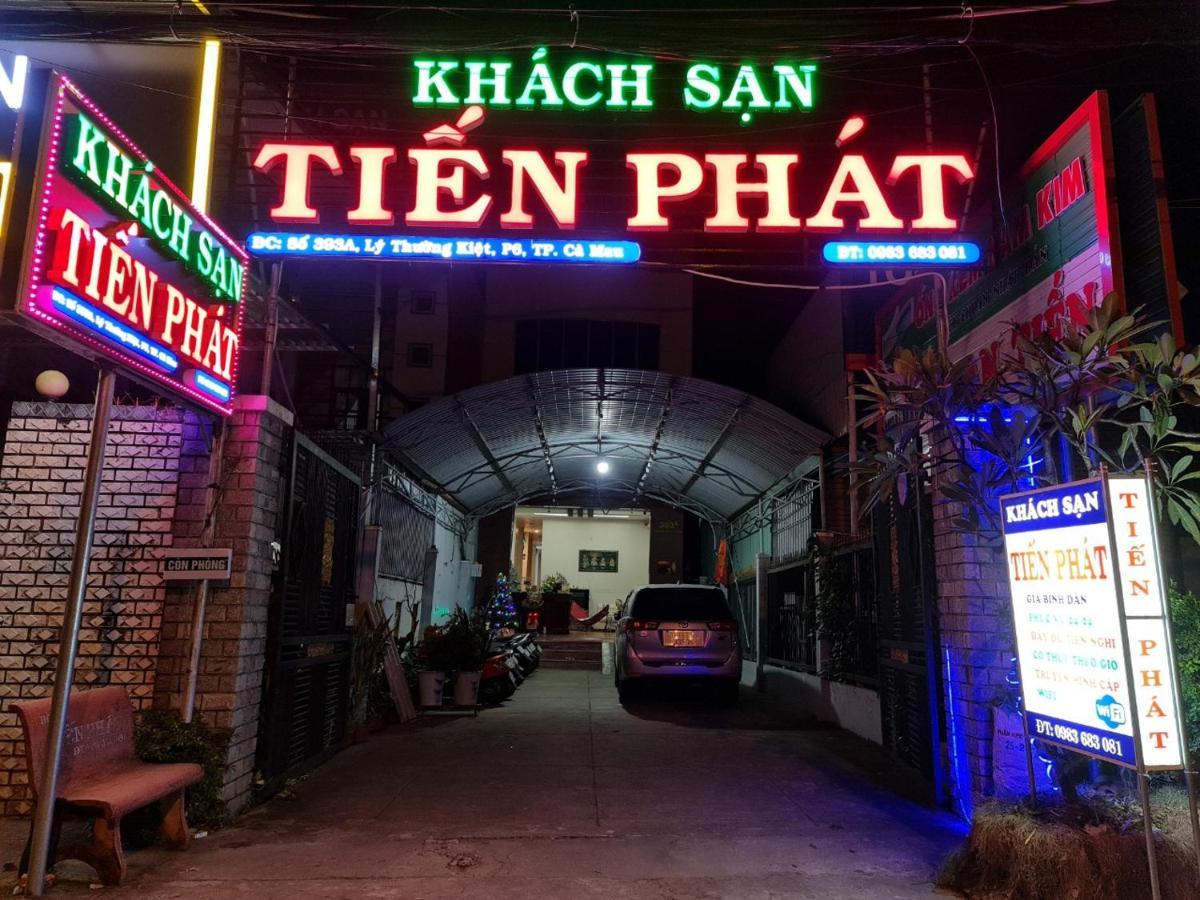 Khách Sạn Tiến Phát Cà Mau Esterno foto