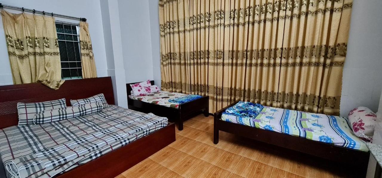 Khách Sạn Tiến Phát Cà Mau Esterno foto